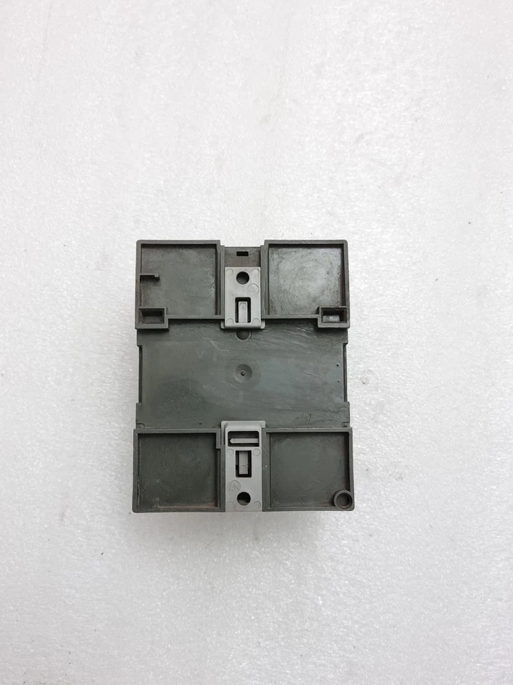 Used SIEMENS PLC MODULAR 6ED1052-1MD00-0BA4 6ED10521MD000BA4 Made In Germany